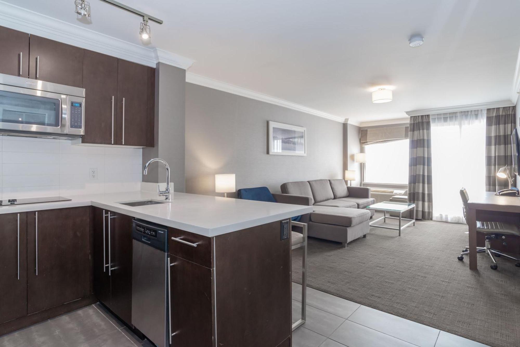 Sandman West Hotel Edmonton